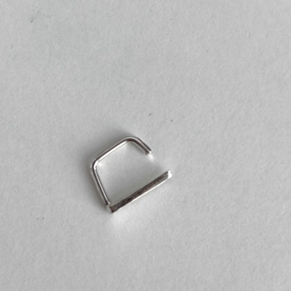 925 Sterling Silver Earrings (4 types) - Picture 5 of 10